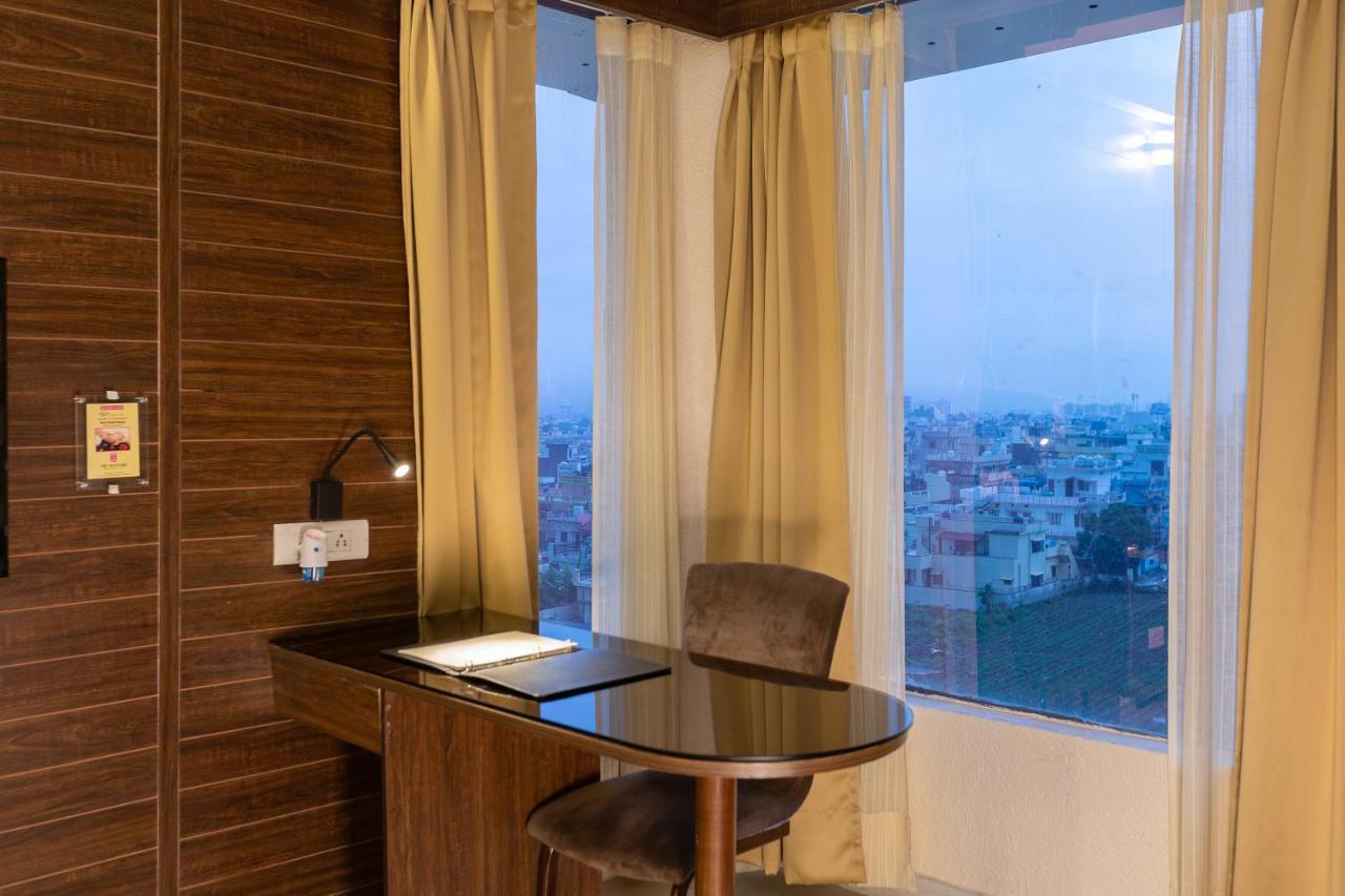 होटल The Solitaire 4*